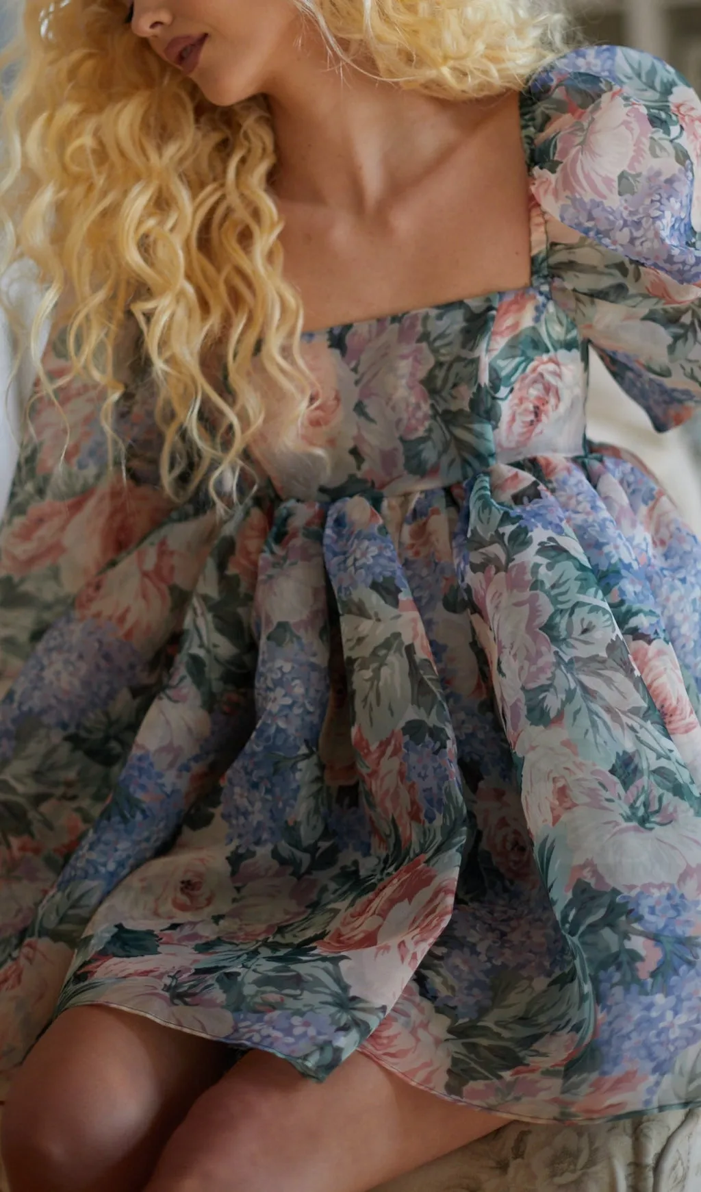 PUFF LONG SLEEVE FLORAL MINI DRESS Gloria Lanvin