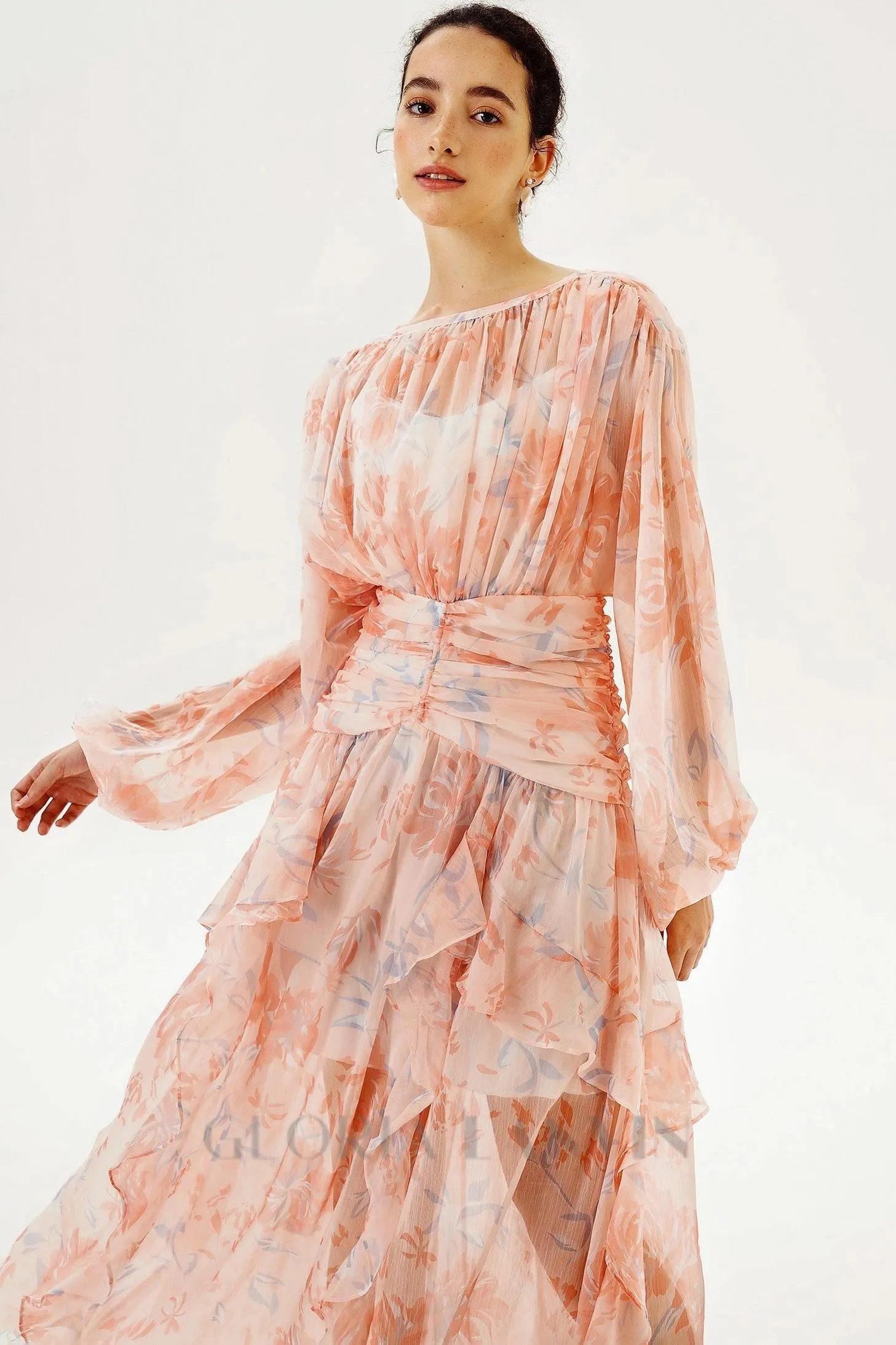 puff long sleeve tiered ruffle hem maxi dress in pink Gloria Lanvin