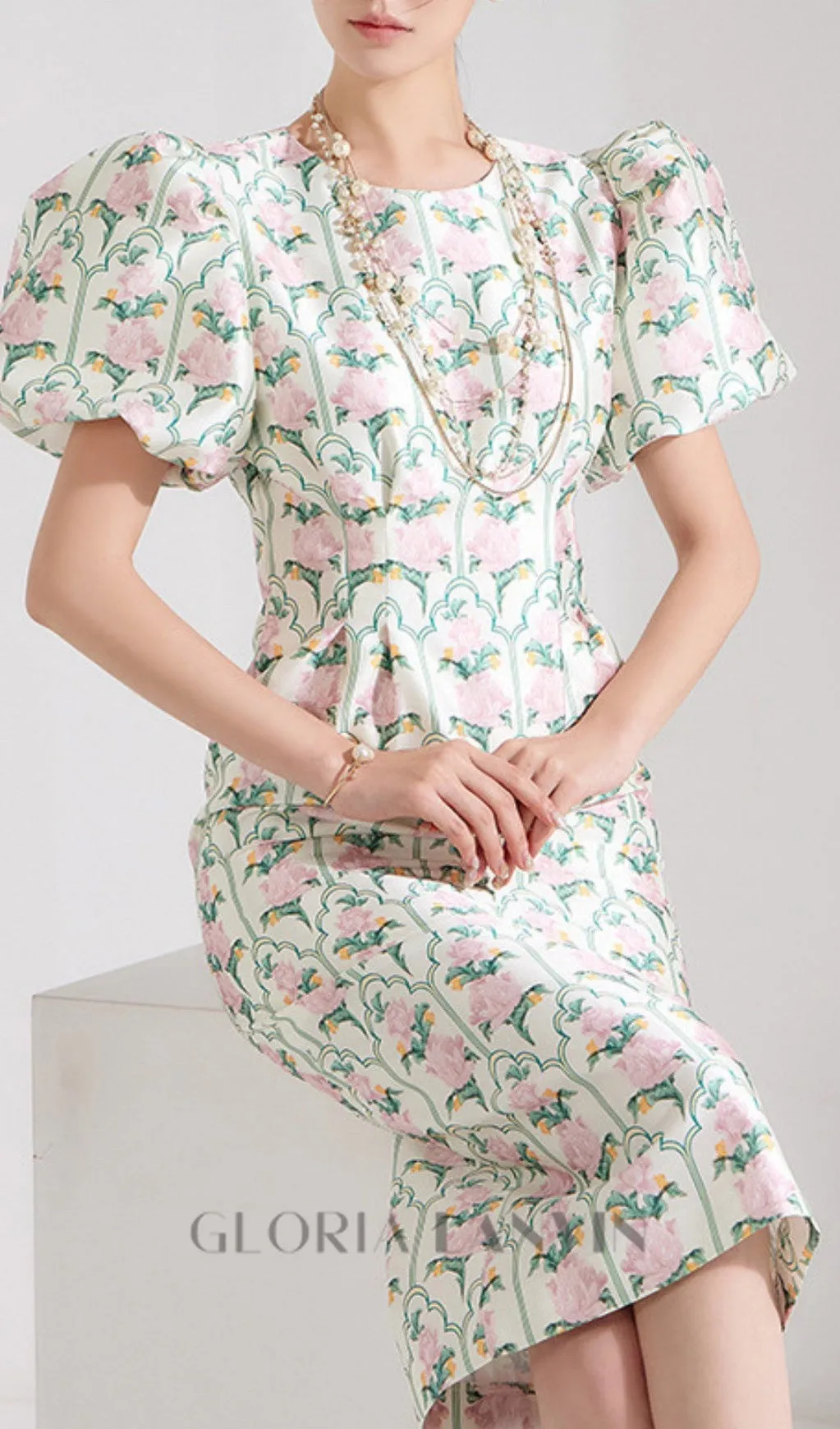 PUFF-SLEEVE FLORAL PRINTED MIDI DRESS Gloria Lanvin