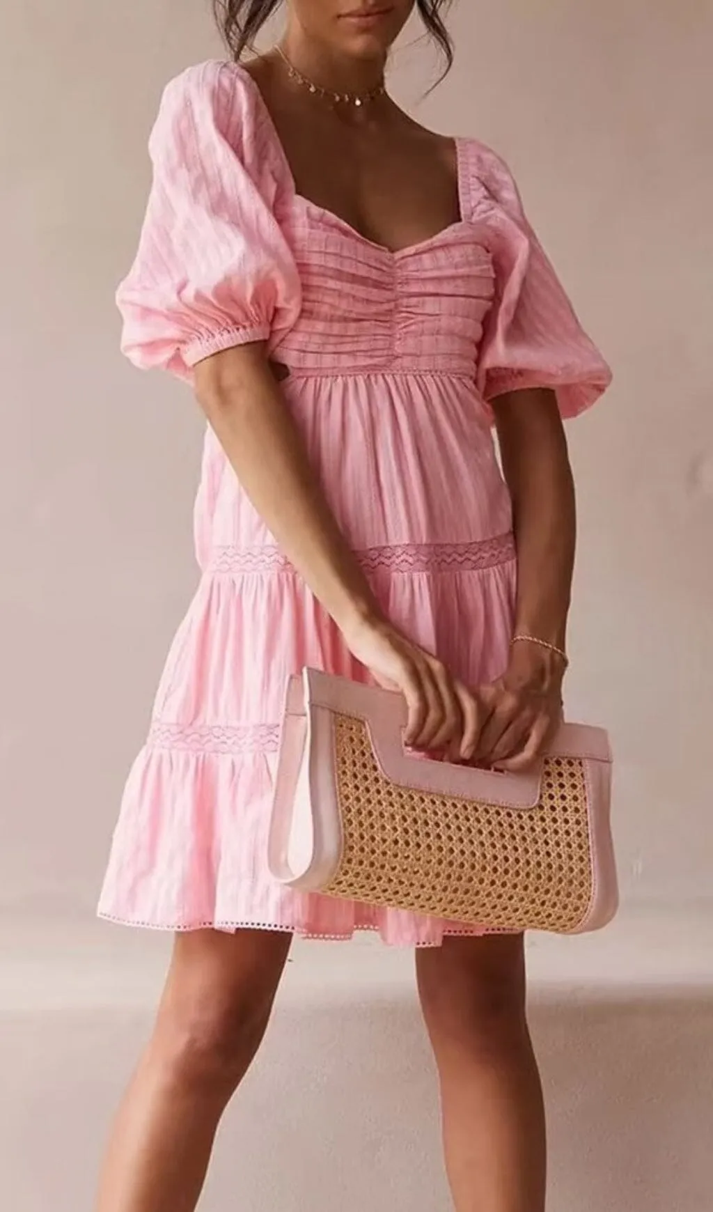 PUFF SLEEVE LACE MINI DRESS IN PINK Gloria Lanvin