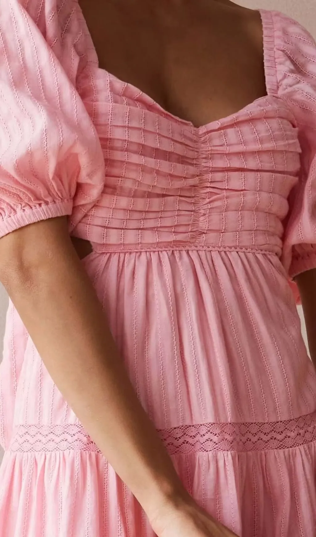 PUFF SLEEVE LACE MINI DRESS IN PINK Gloria Lanvin