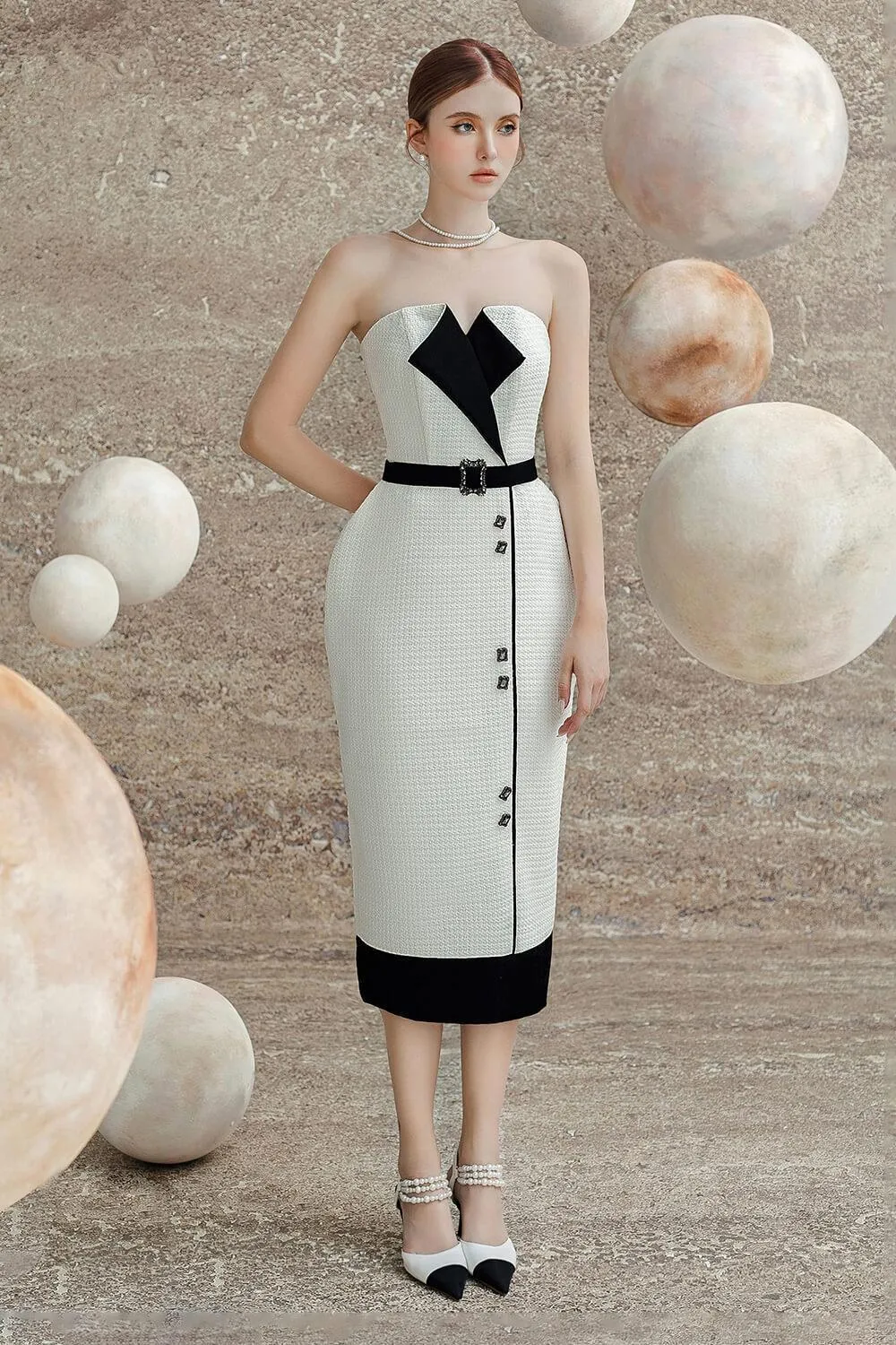 Regina Pegged Semi-Heart Neck Tweed Midi Dress Gloria Lanvin