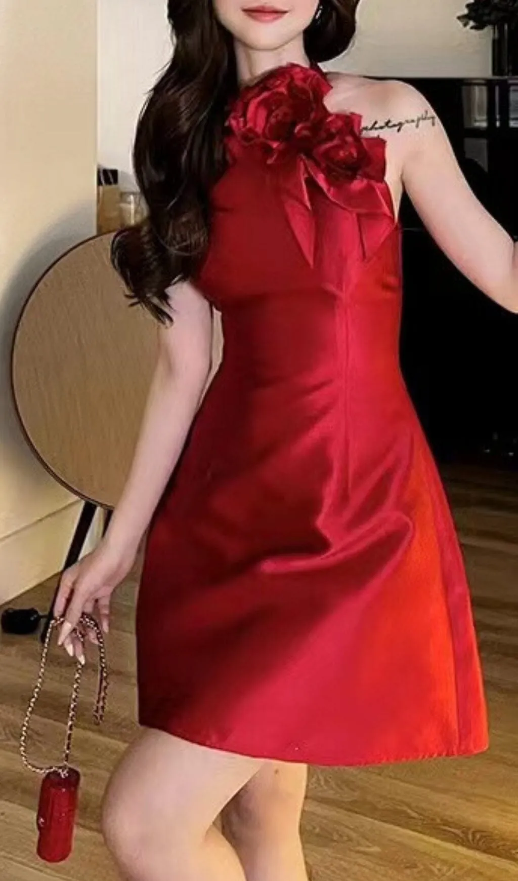 ROSE EMBELLISHED SATIN MINI DRESS IN RED Gloria Lanvin