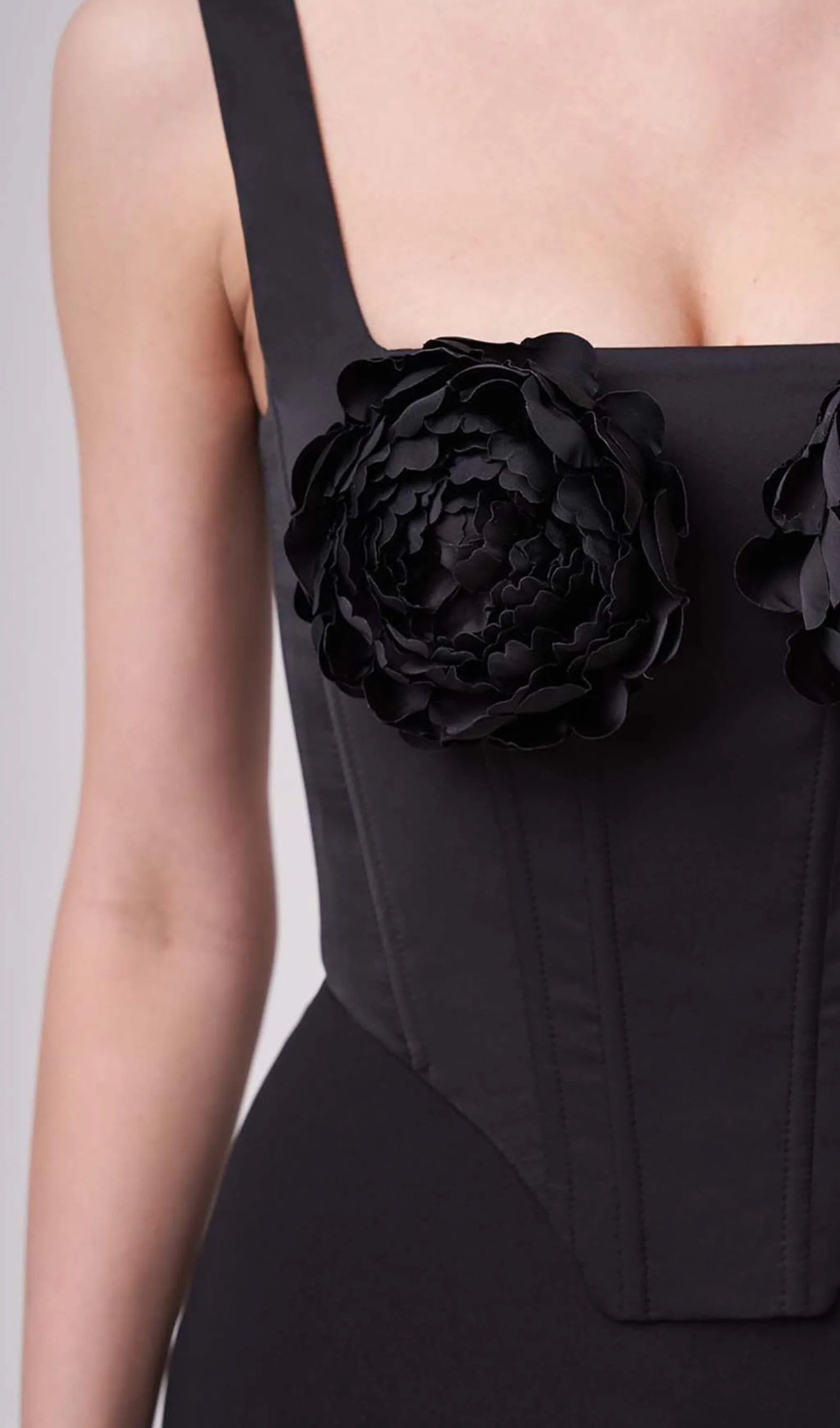 ROSES EMBELISHED CORSET TWO PIECES SET Gloria Lanvin