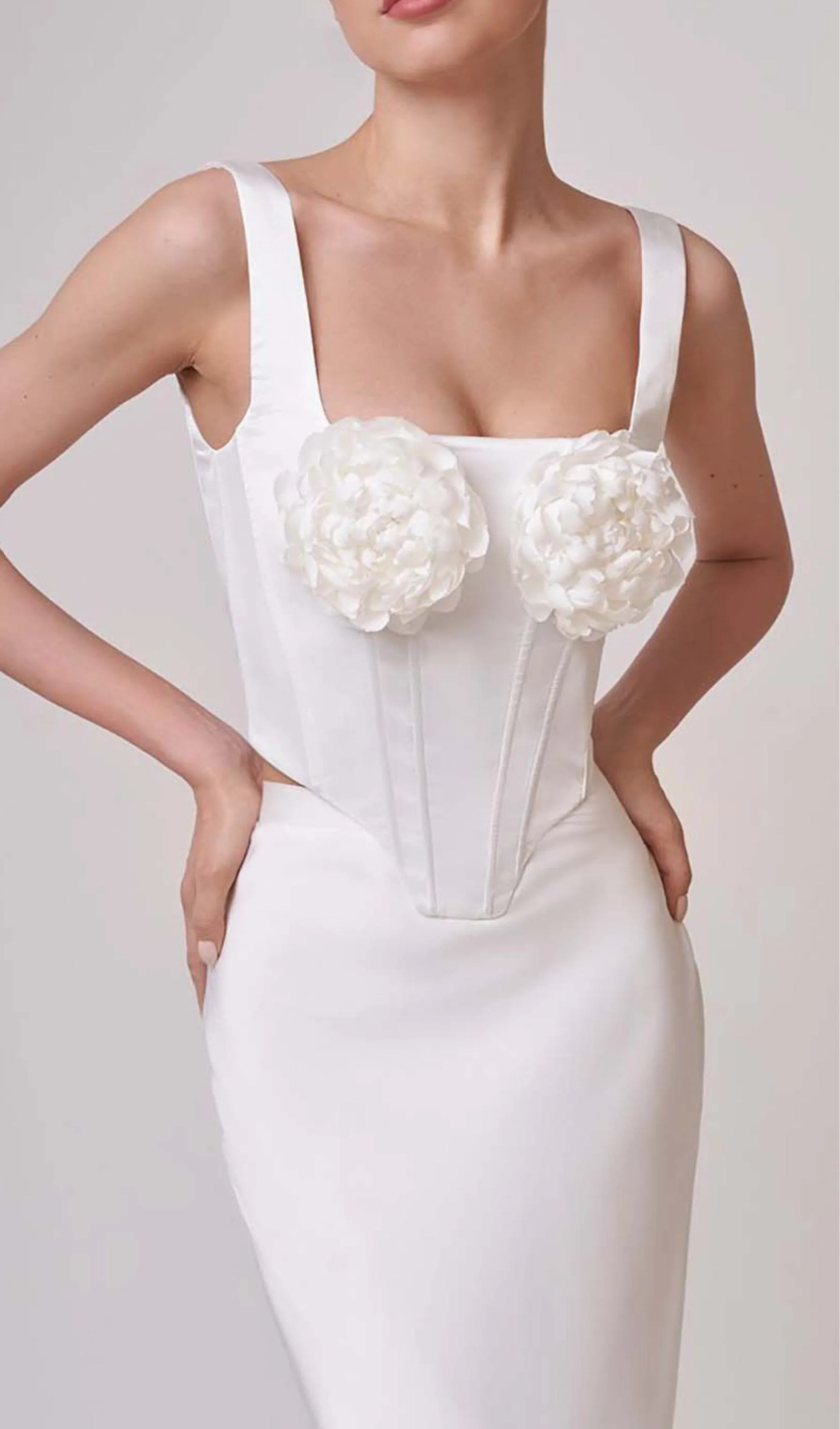 ROSES EMBELISHED CORSET TWO PIECES SET Gloria Lanvin
