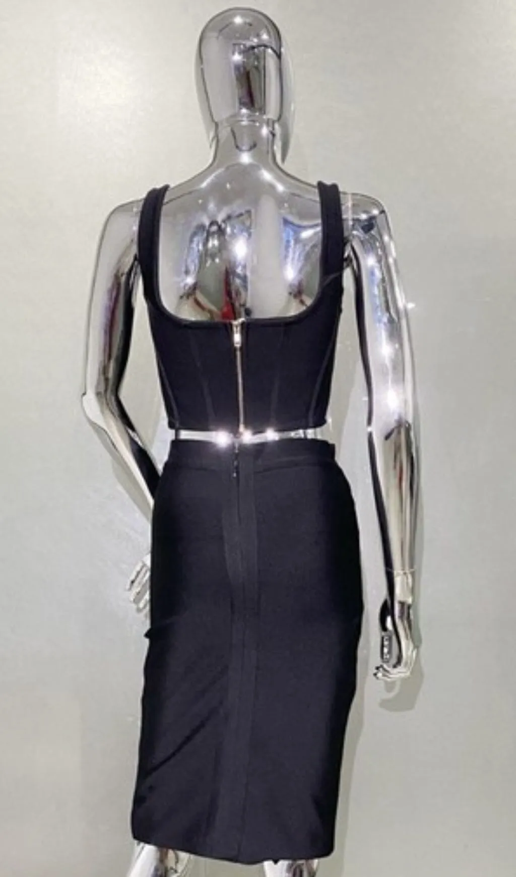 ROSES EMBELISHED CORSET TWO PIECES SET Gloria Lanvin