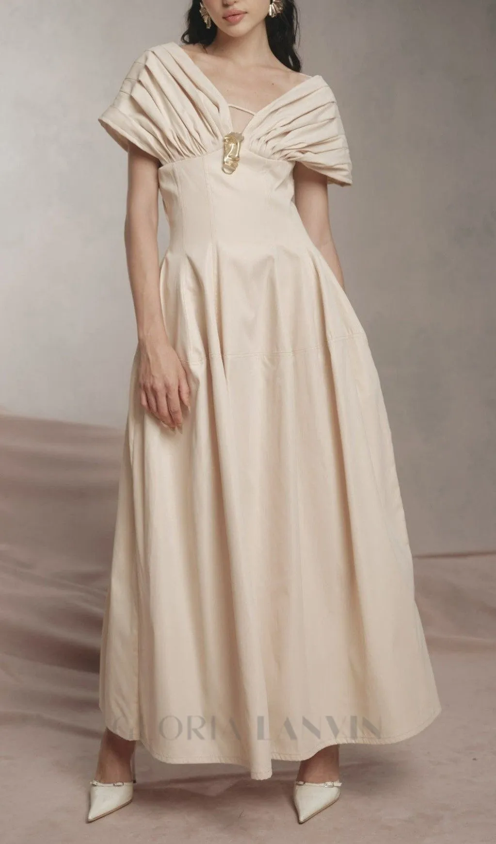 RUCHED SHOULDER MAXI DRESS IN APRICOT Gloria Lanvin