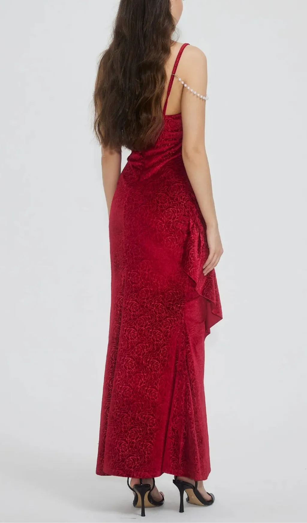 RUFFLED BODYCON SUSPENDER MAXI DRESS IN RED Gloria Lanvin