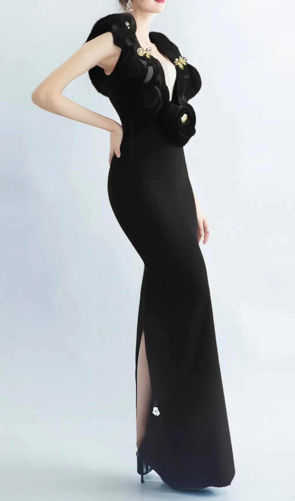 ruffled top with gold accents maxi dress Gloria Lanvin
