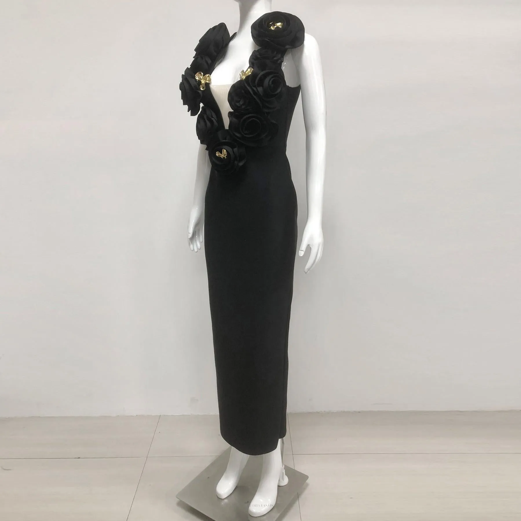 ruffled top with gold accents maxi dress Gloria Lanvin