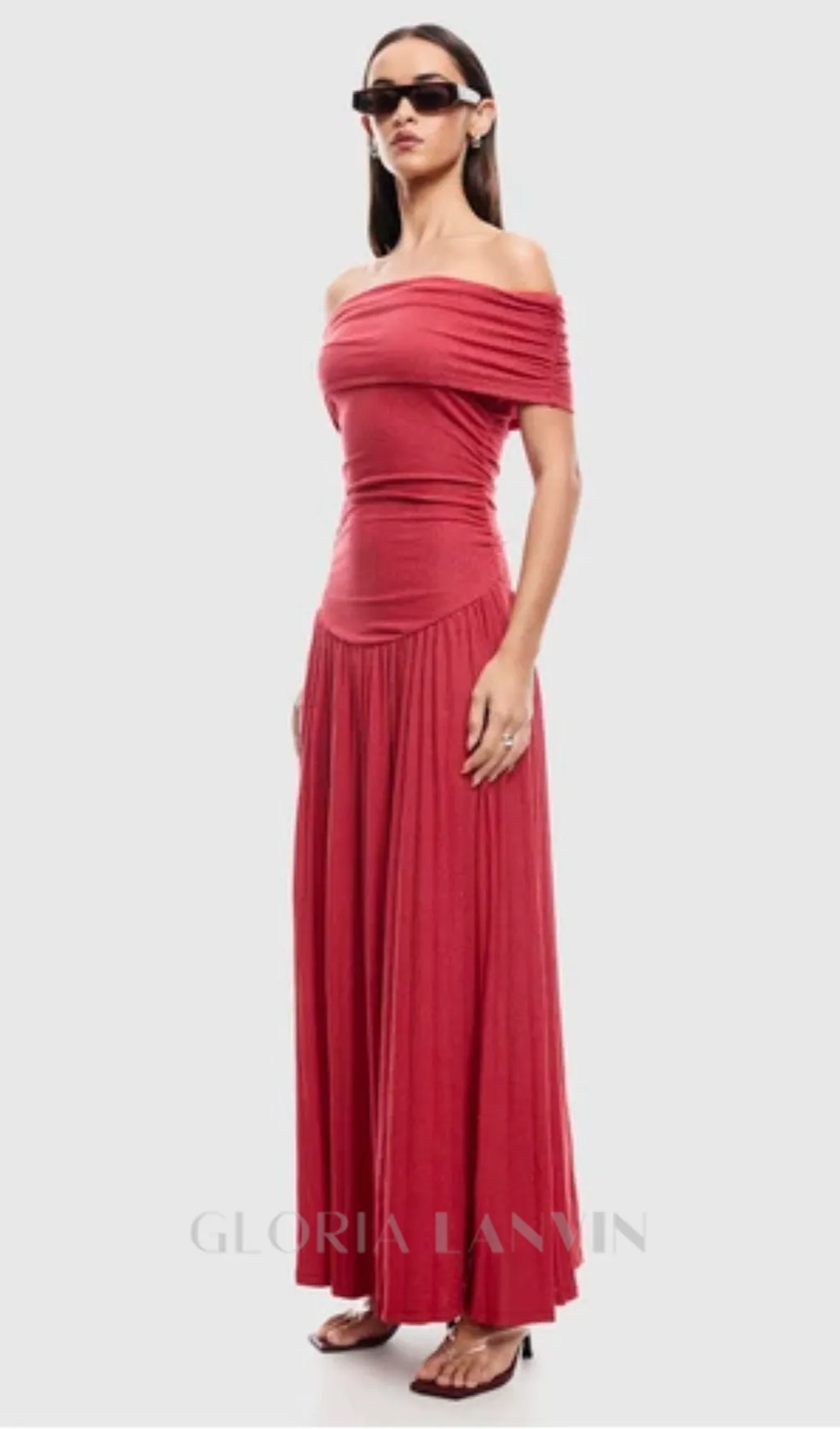 sabina bodycon strapless maxi dress in crimson Gloria Lanvin