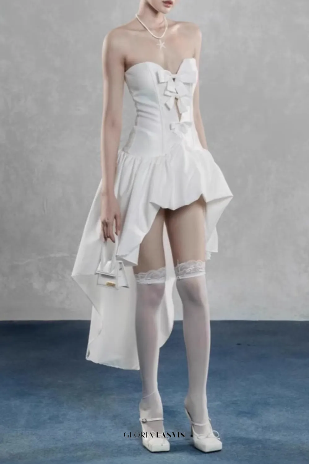 samantha bow-tie strapless mini dress in white Gloria Lanvin
