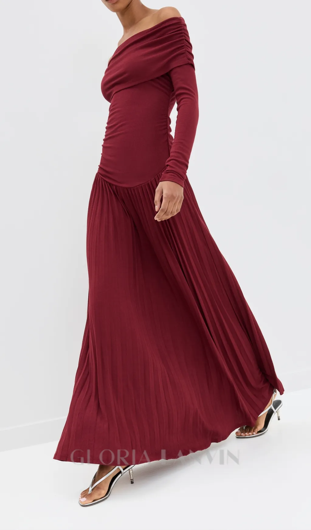 sara bodycon strapless long sleeve maxi dress in burgundy Gloria Lanvin