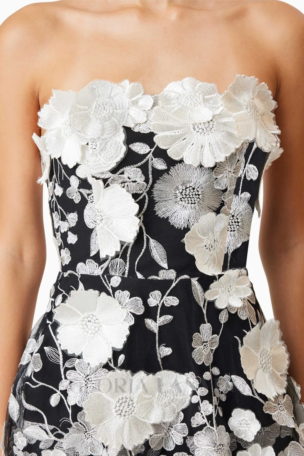Selene 3D flower Tiered Maxi Dress In Black Gloria Lanvin