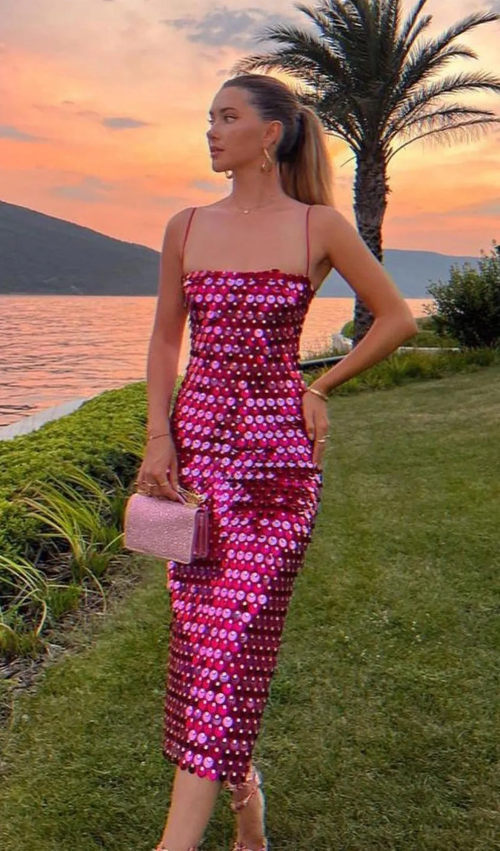 SEQUIN PHOENIX MIDI DRESS IN DARK PINK Gloria Lanvin
