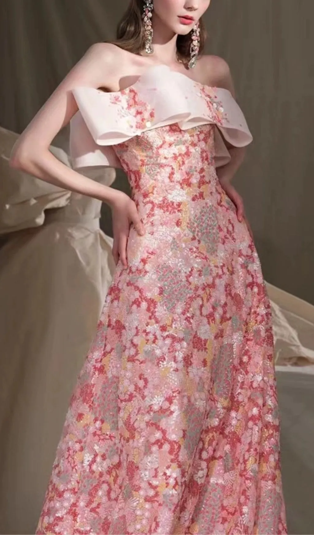 SEQUIN STRAPLESS FLORAL MAXI DRESS Gloria Lanvin
