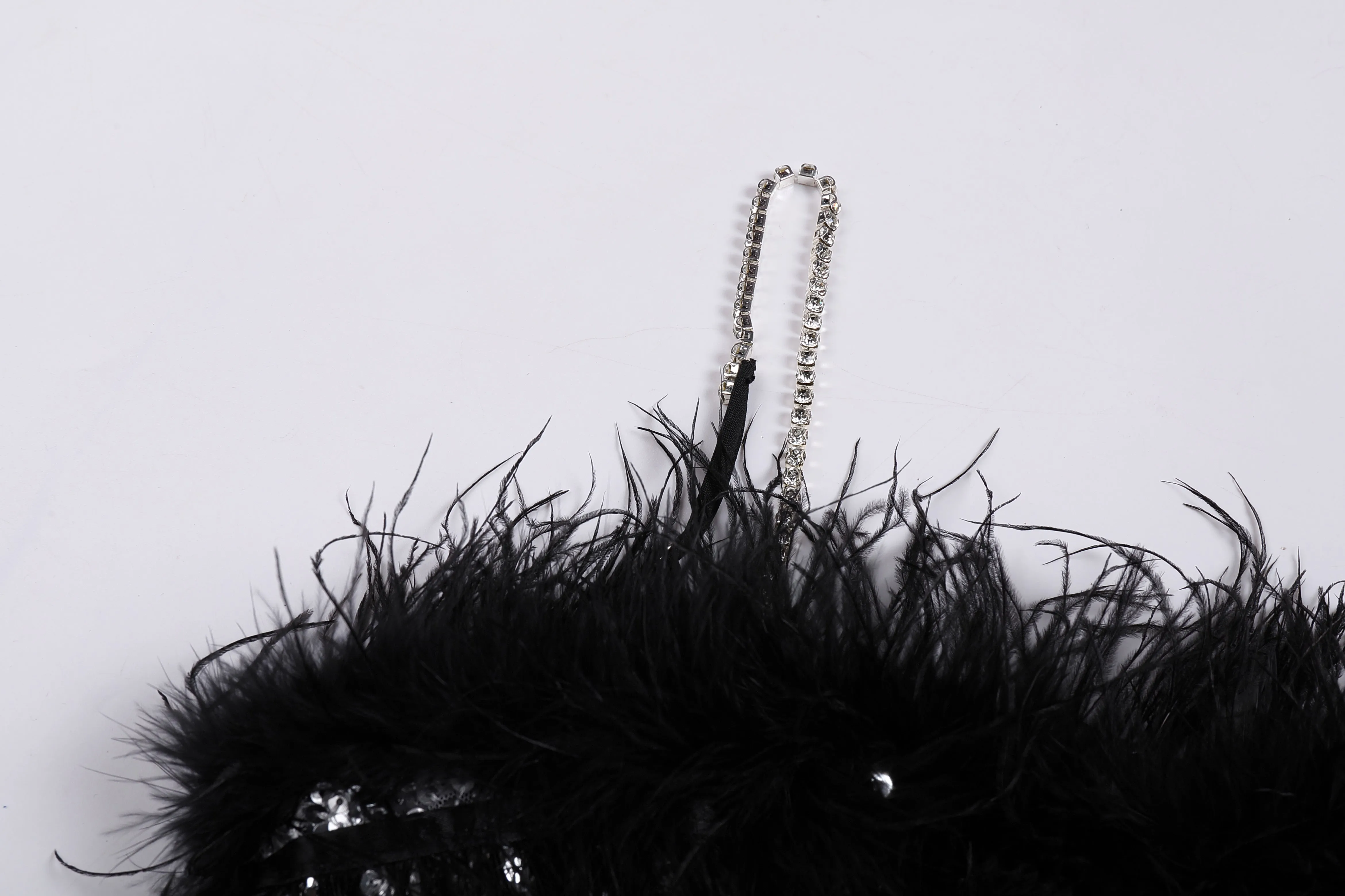 SEQUINED FEATHER SLIM SUSPENDER DRESS Gloria Lanvin