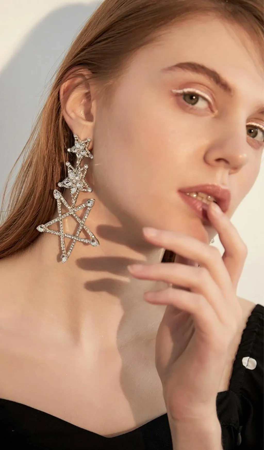 silver pentagram Rhinestone earrings Gloria Lanvin
