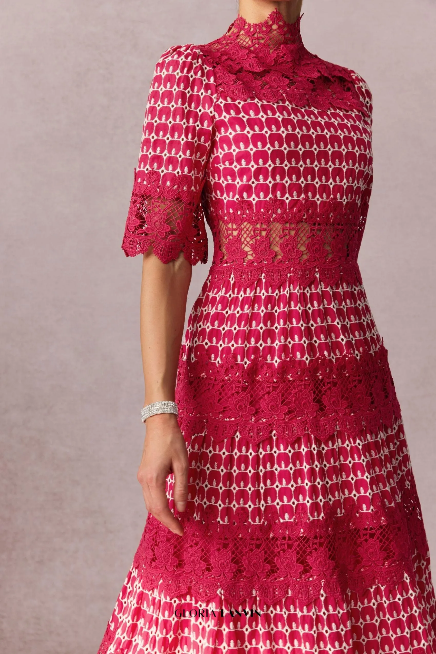 simona Embroidered Lace Midi Dress in red Gloria Lanvin