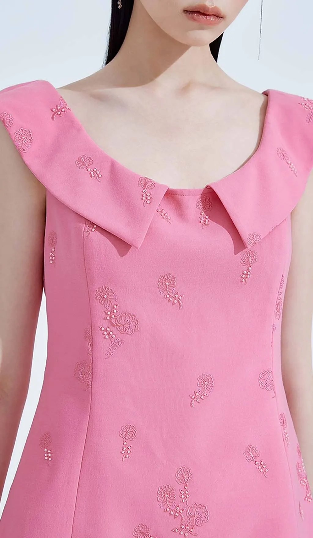 SLEEVELESS EMBROIDERED MINI DRESS IN PINK Gloria Lanvin