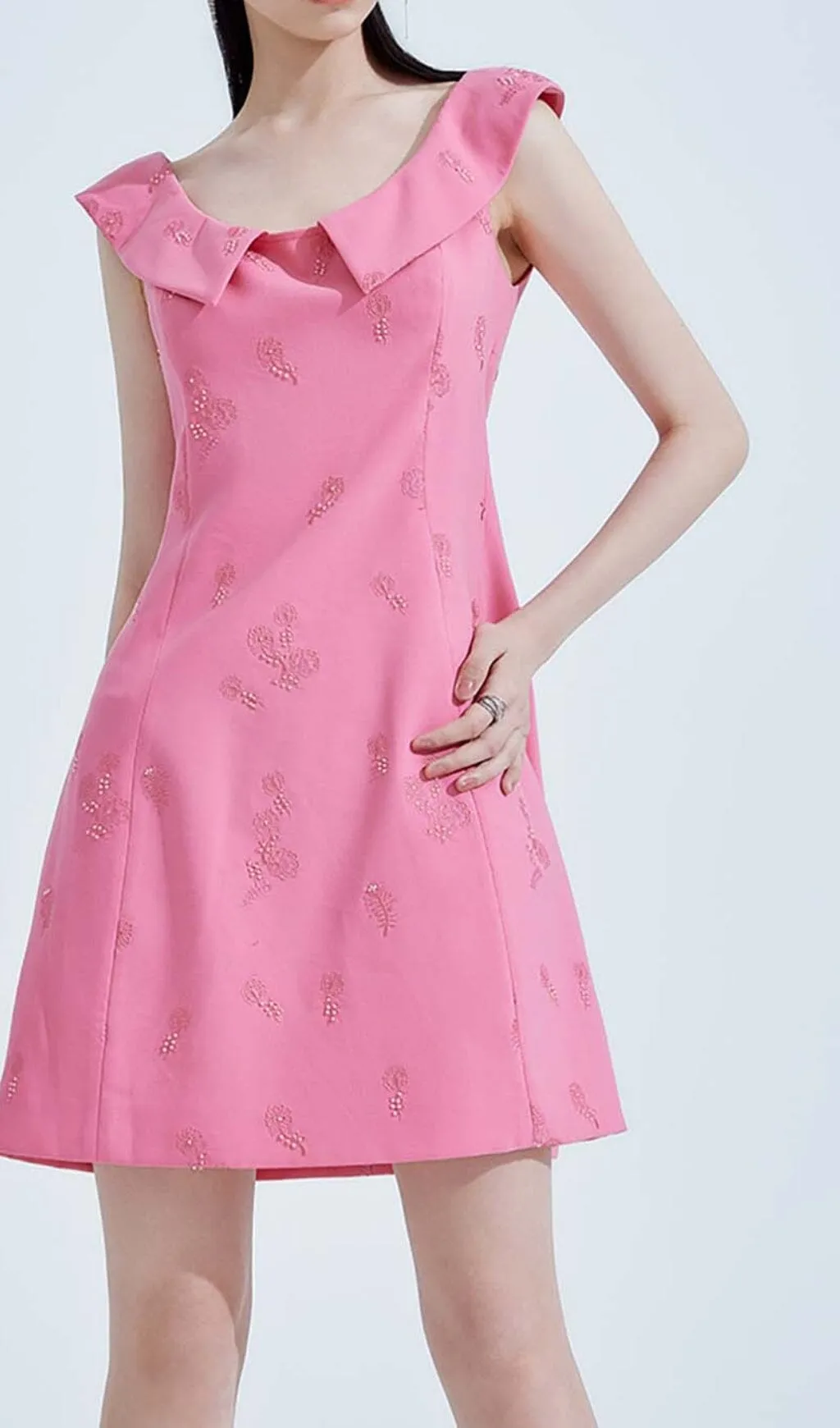 SLEEVELESS EMBROIDERED MINI DRESS IN PINK Gloria Lanvin