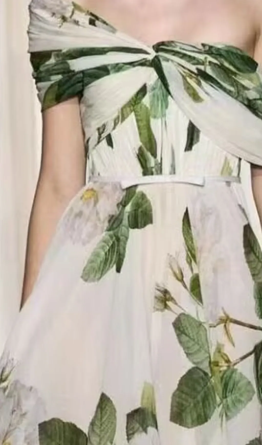 SLEEVELESS GREEN PRINTED BATEAU NECKLINE OFF-SHOULDER TUBE TOP MAXI DRESS Gloria Lanvin