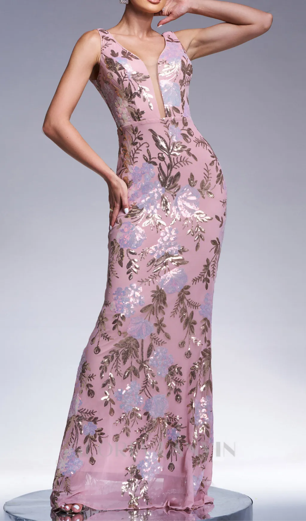 sleeveless sequin print maxi dress in pink Gloria Lanvin