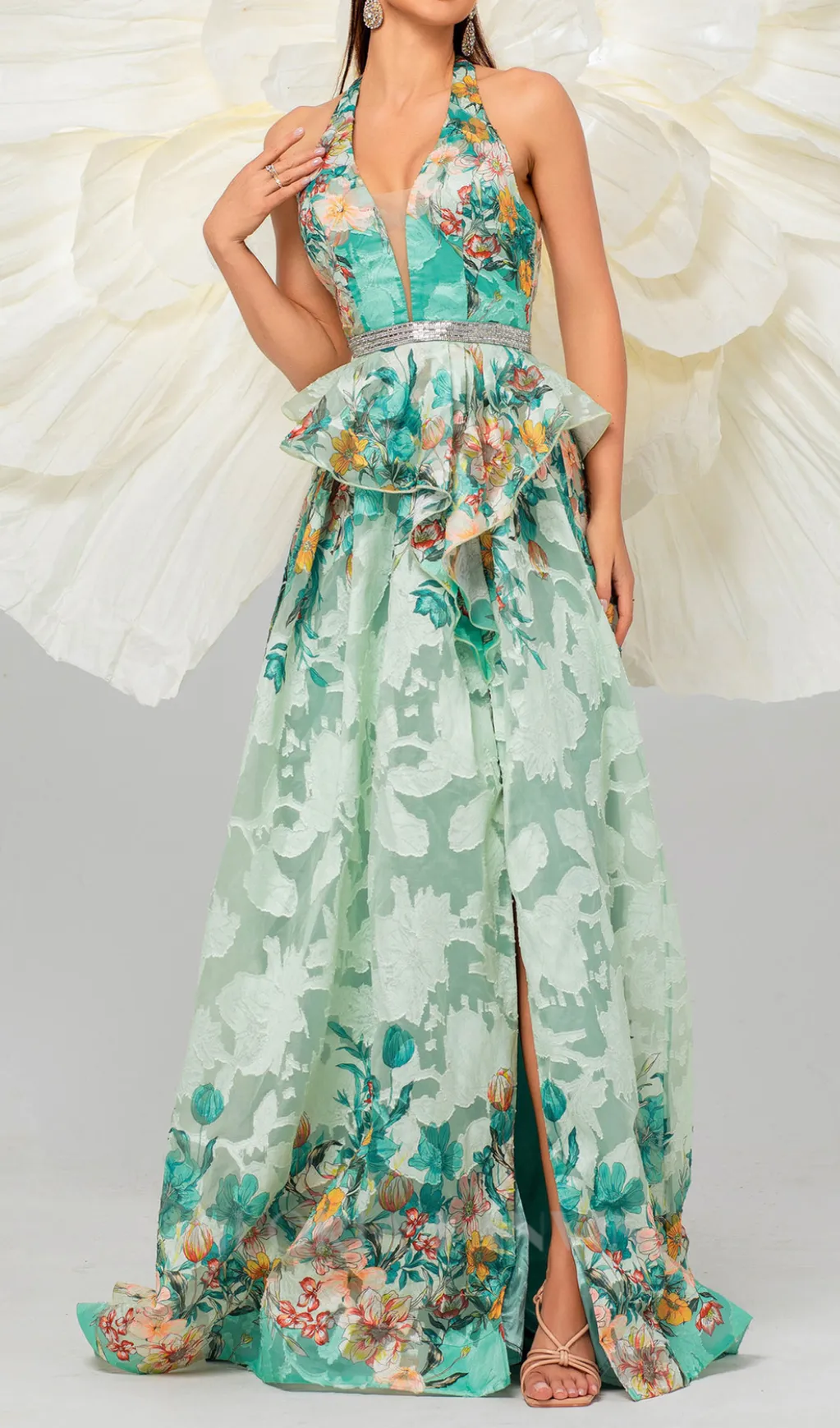 sleeveless v-neck floral print halter maxi dress in green Gloria Lanvin