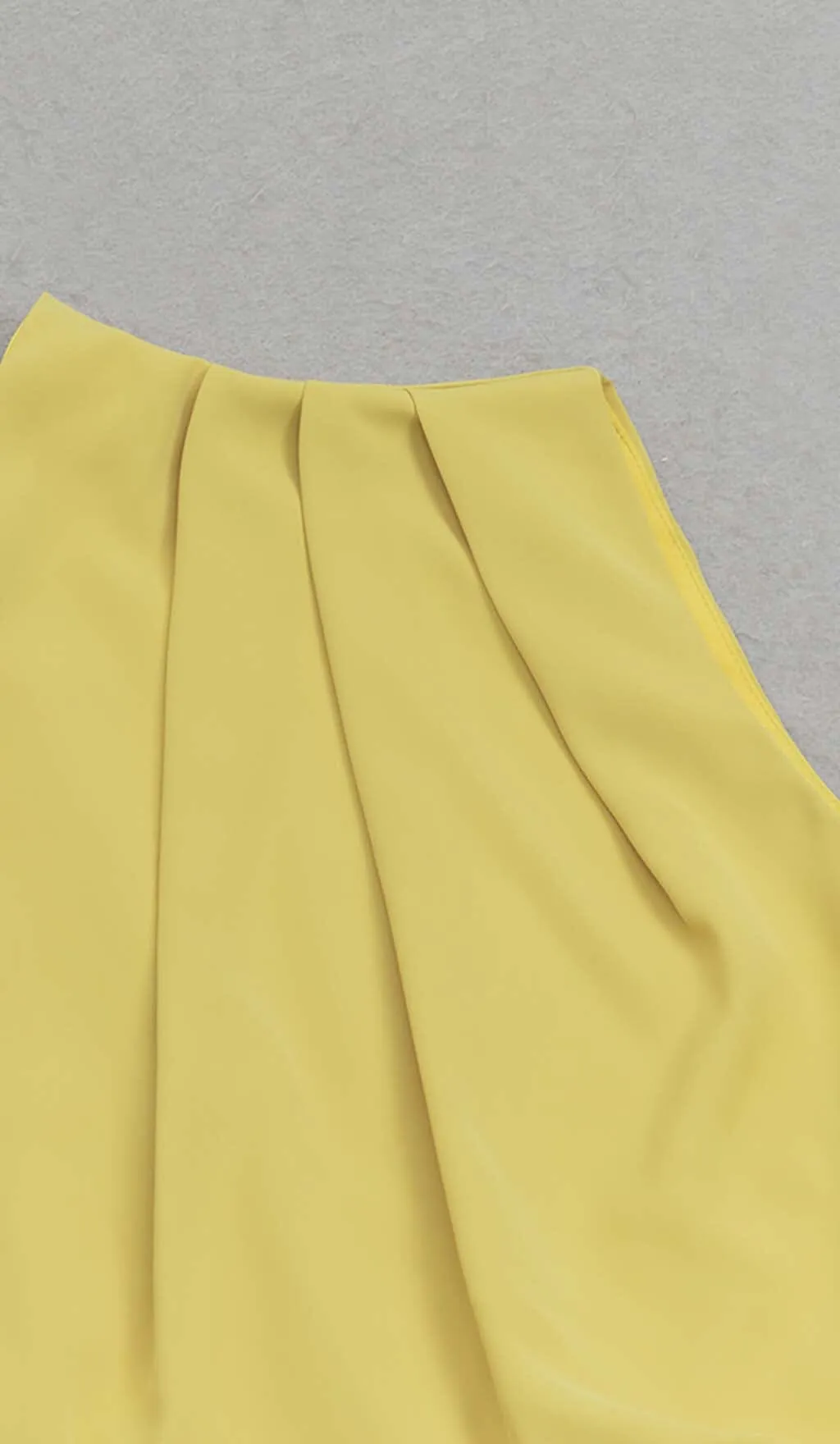 SOLID ASYMMETRICAL HIGH LOW DRESS IN YELLOW Gloria Lanvin