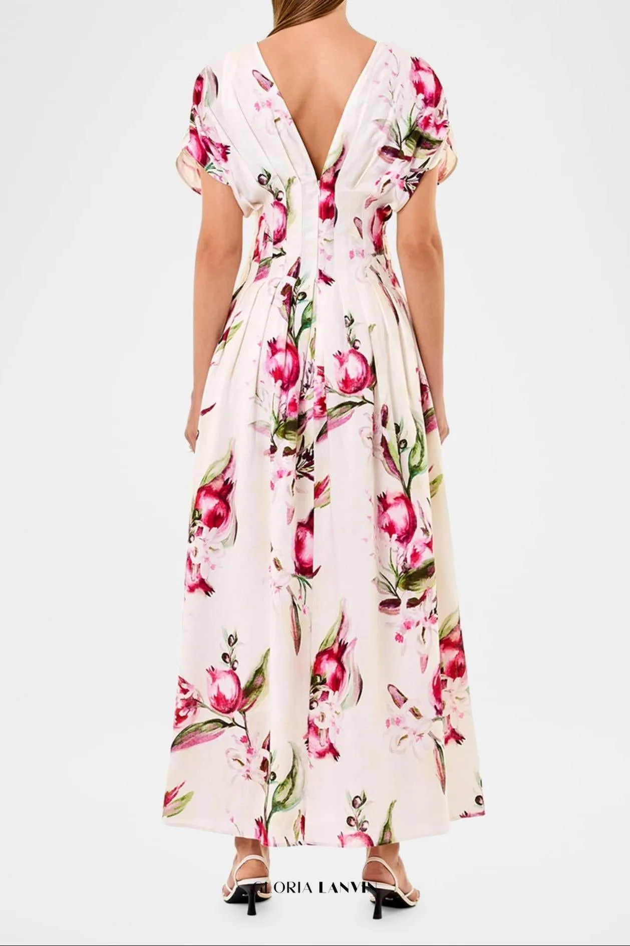 Sonya Pleated Floral Print Maxi Dress in white Gloria Lanvin