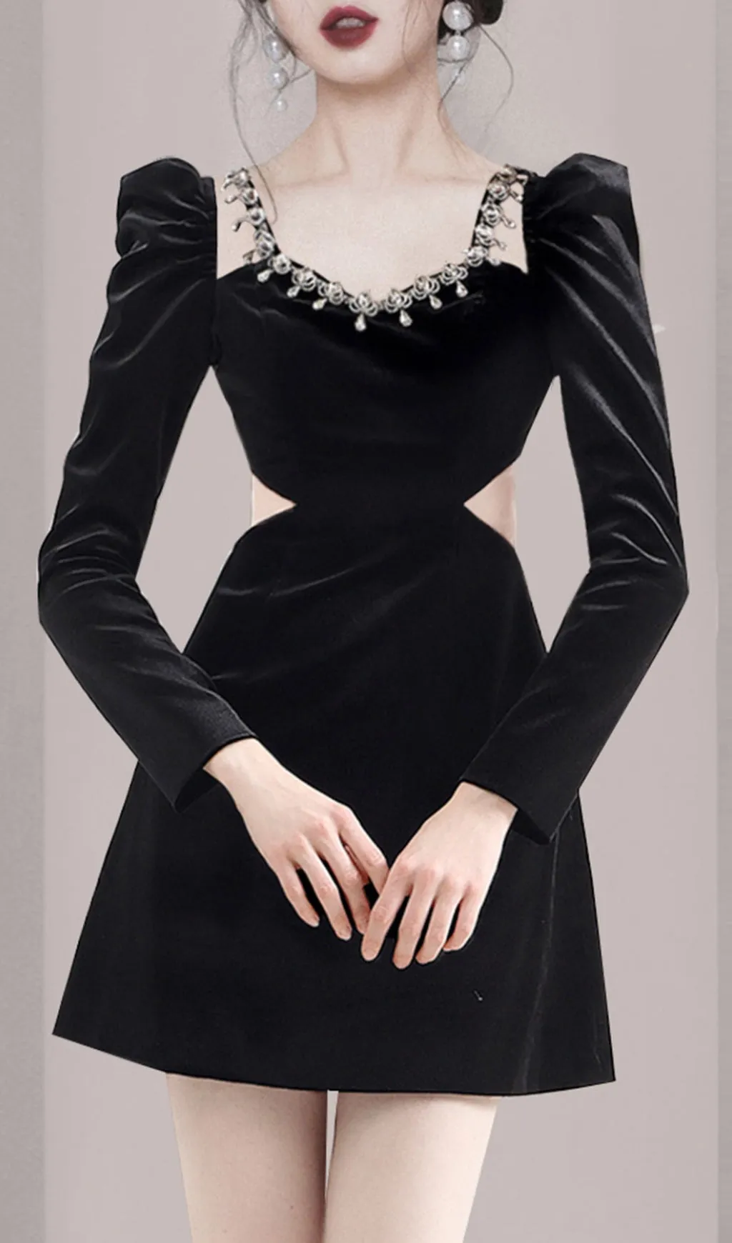 SQUARE NECK LONG SLEEVE VELVET MINI DRESS Gloria Lanvin