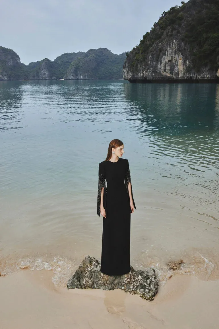 stephanie slit-sleeve bodycon maxi dress in black Gloria Lanvin