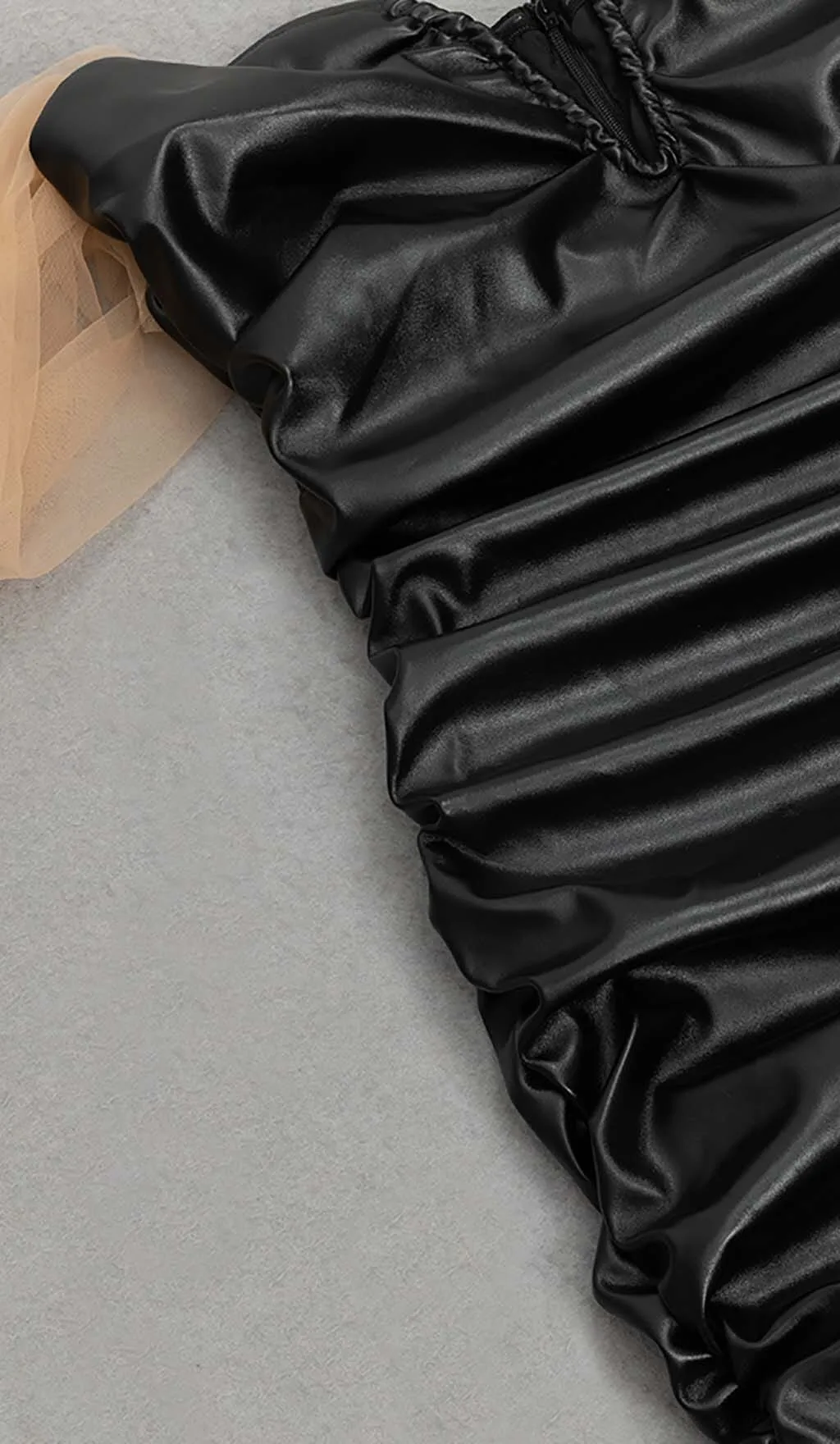 STRAPLESS LEATHER MINI DRESS IN BLACK Gloria Lanvin