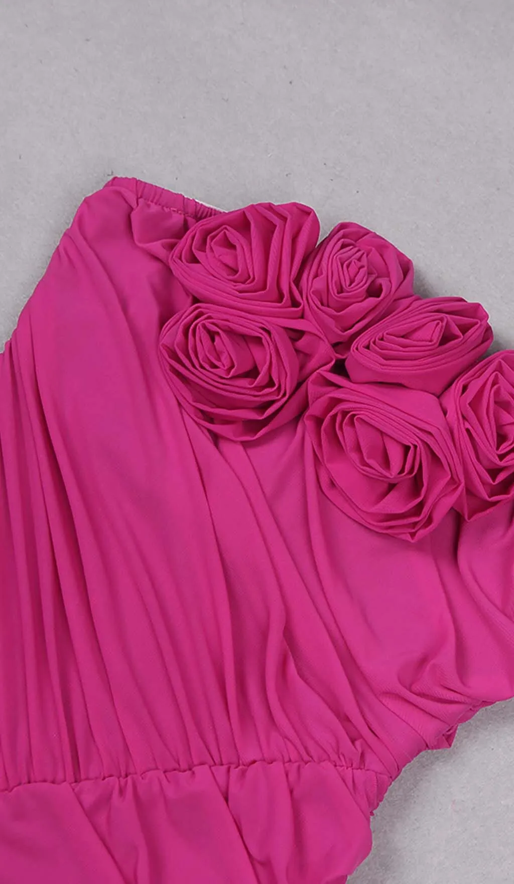 STRAPLESS RUCHED MINI DRESS IN ROSE RED Gloria Lanvin