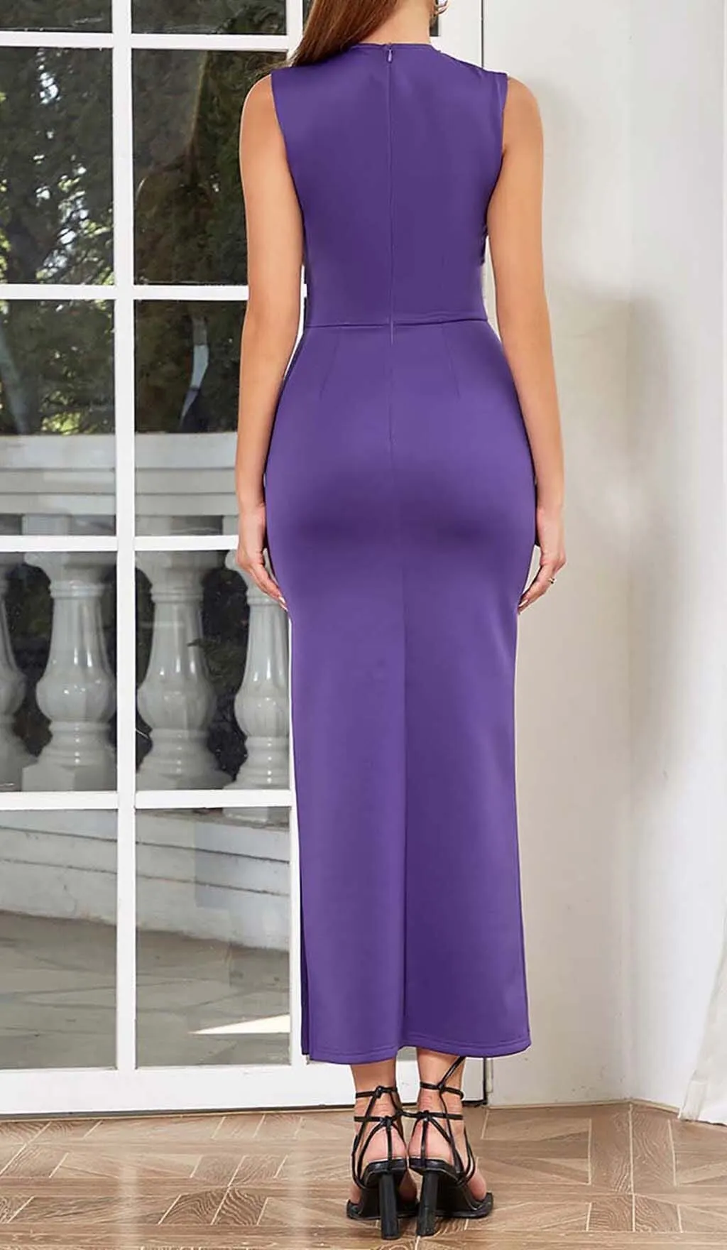 TWIST FRONT CUT OUT MAXI DRESS IN PURPLE Gloria Lanvin