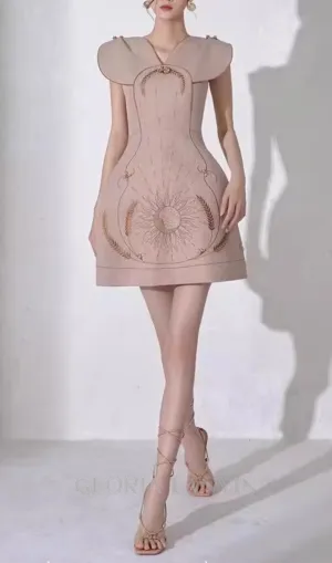 V-NECK HOLLOW OUT WHITE FLORAL EMBROIDERY DRESS Gloria Lanvin