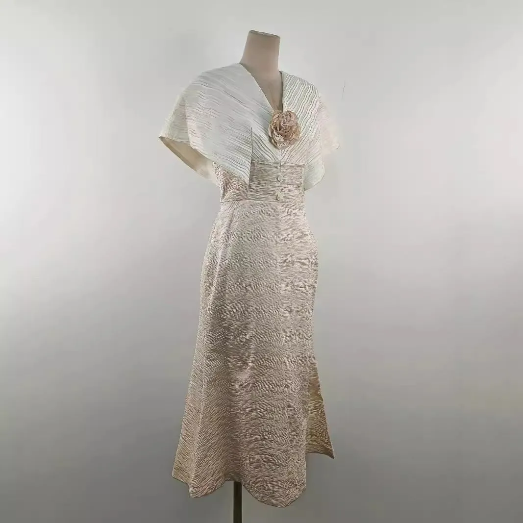 VENUS CHAMPAGNE STITCHED V-NECK HIGH-WAISTED FISHTAIL MIDI DRESS Gloria Lanvin