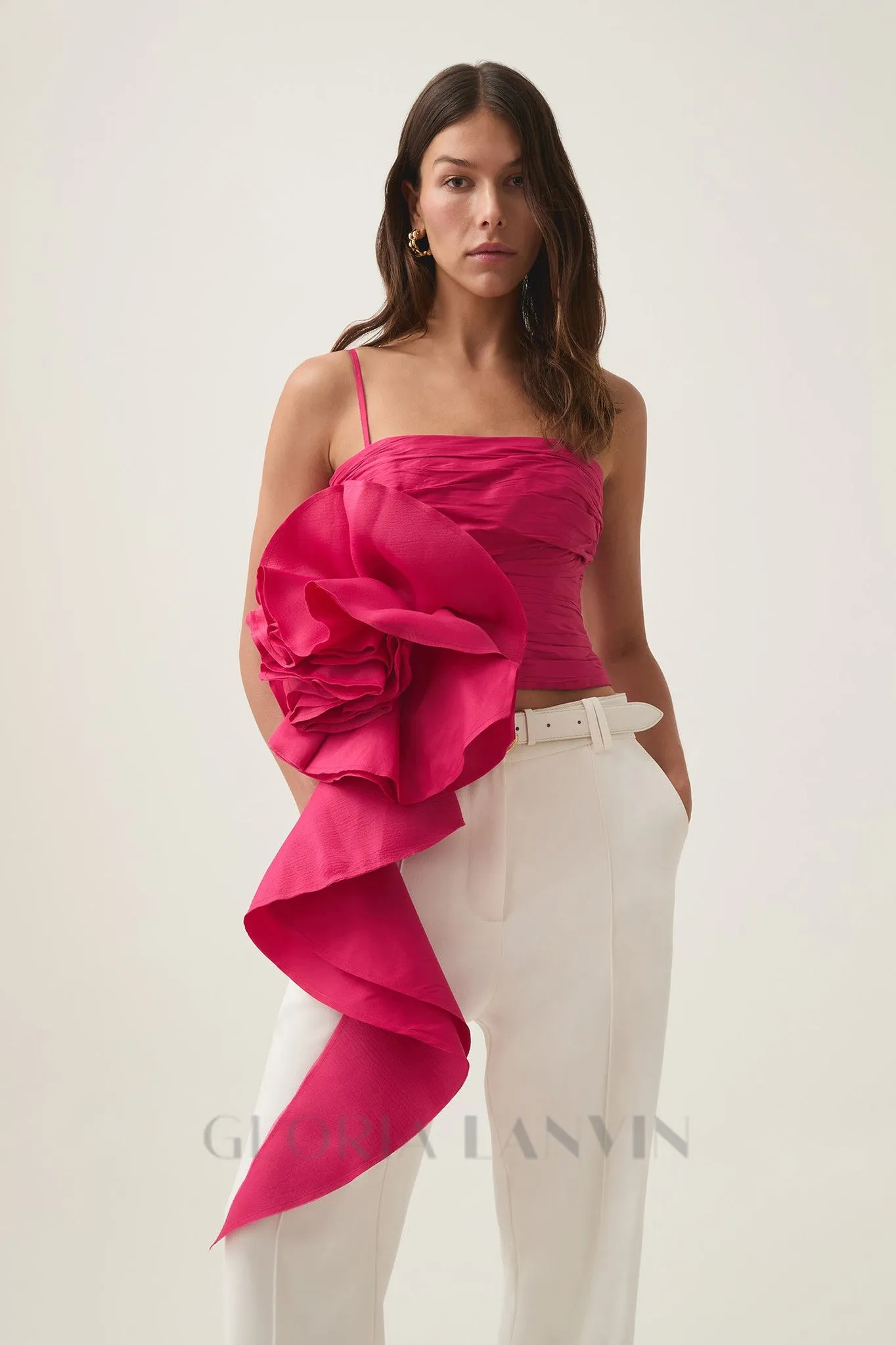 VERA POTION SPIRAL TOP IN RED Gloria Lanvin
