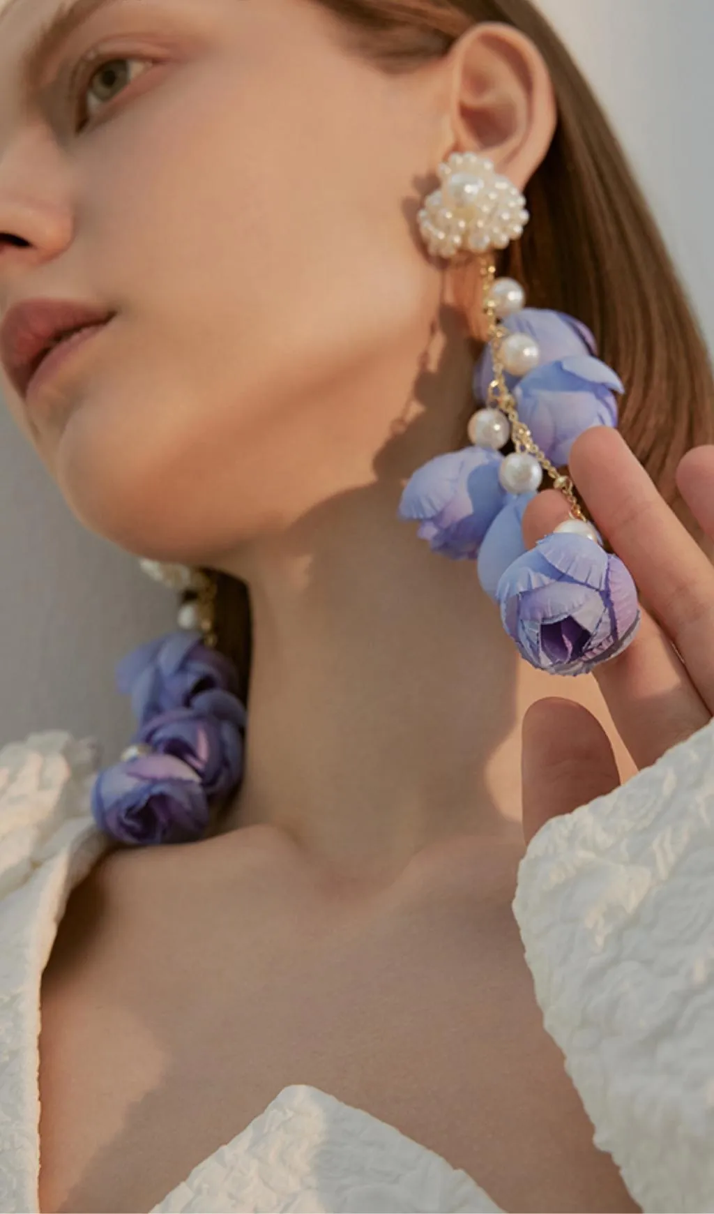 VIOLET PEARL FLOWER EARRINGS Gloria Lanvin