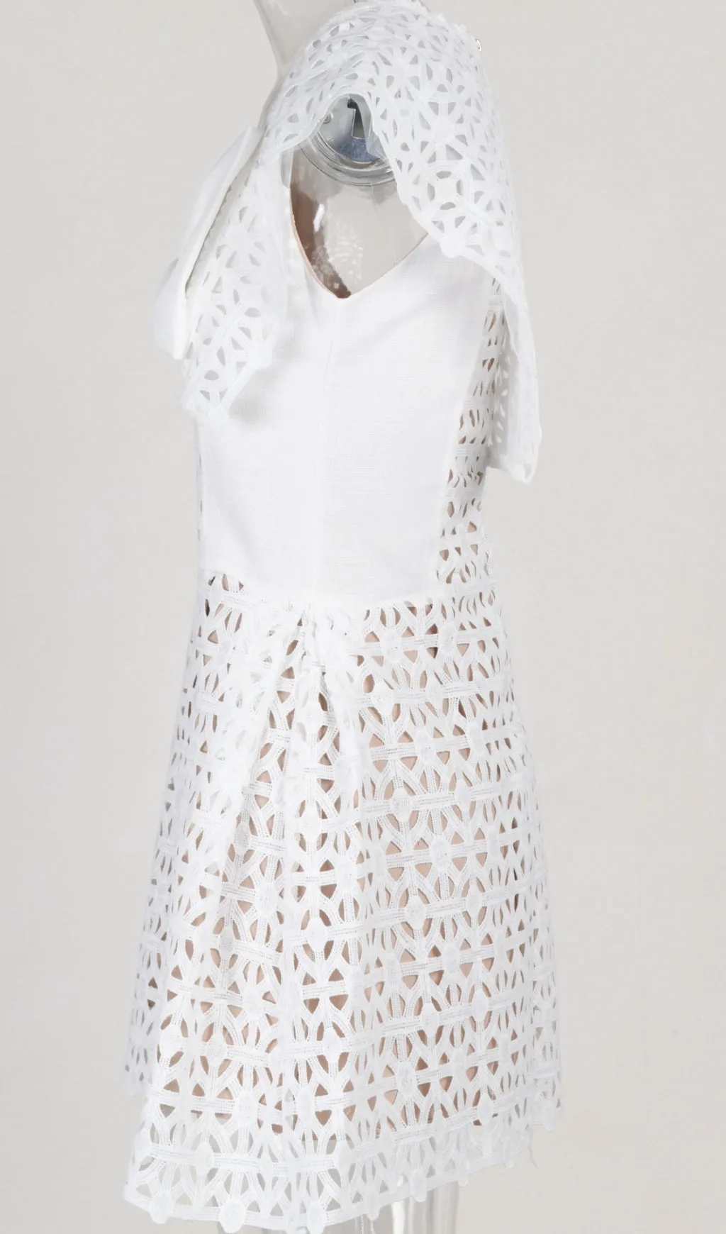 WHITE BOW EMBROIDERED MINI DRESS Gloria Lanvin