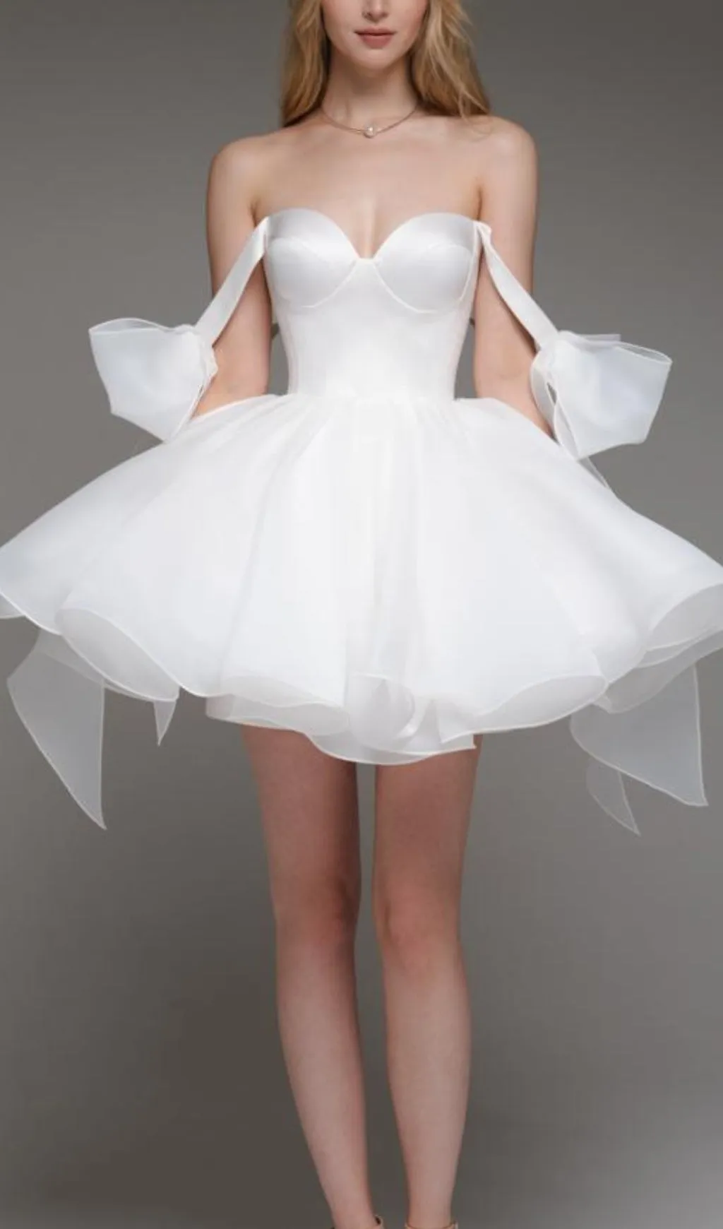 WHITE BOW SHOULDER MINI DRESS Gloria Lanvin