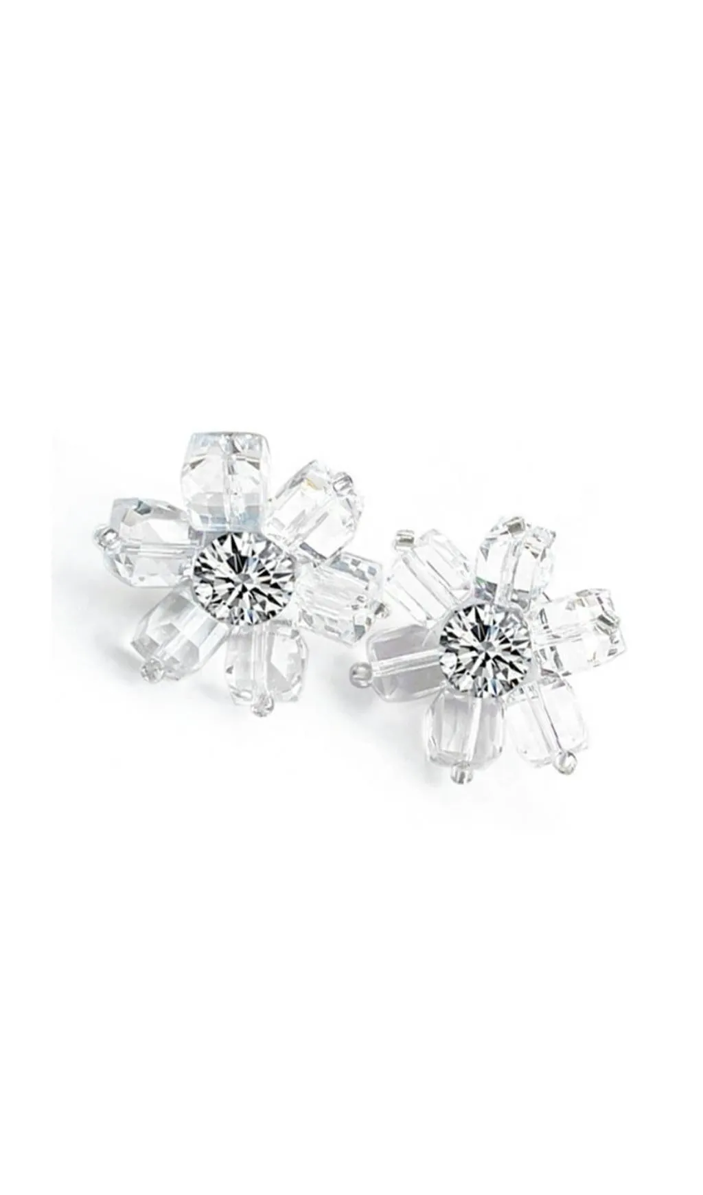 White Crystal 3D flower earrings Gloria Lanvin