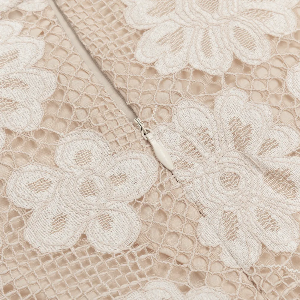 WHITE FLORAL EMBELLISHED LACE BODYCON MAXI DRESS Gloria Lanvin