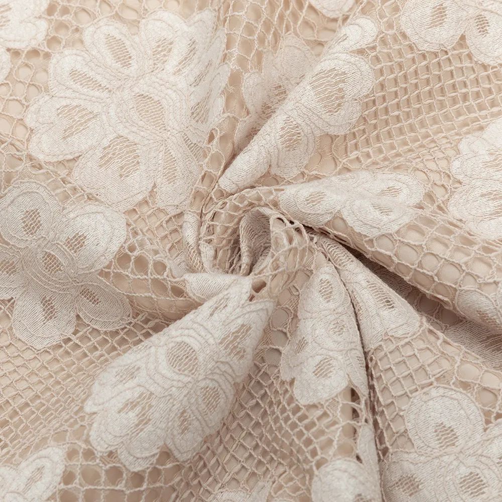WHITE FLORAL EMBELLISHED LACE BODYCON MAXI DRESS Gloria Lanvin
