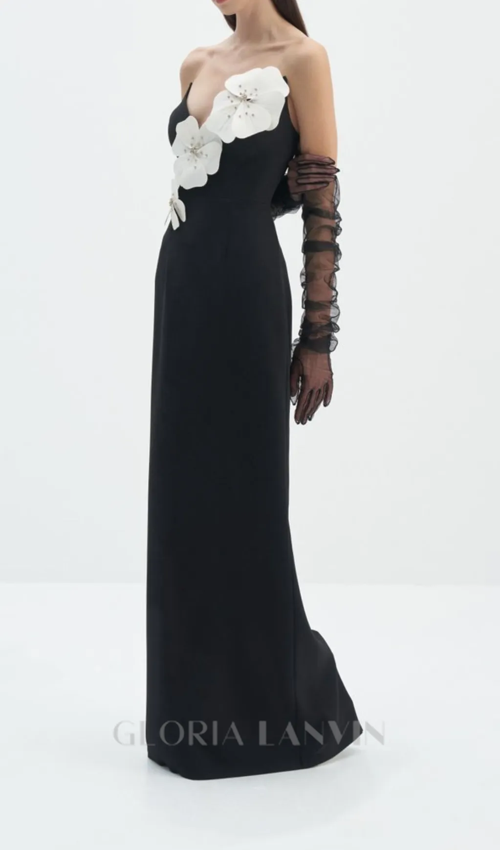 WHITE FLOWER EMBELLISHED MAXI DRESS IN BLACK Gloria Lanvin