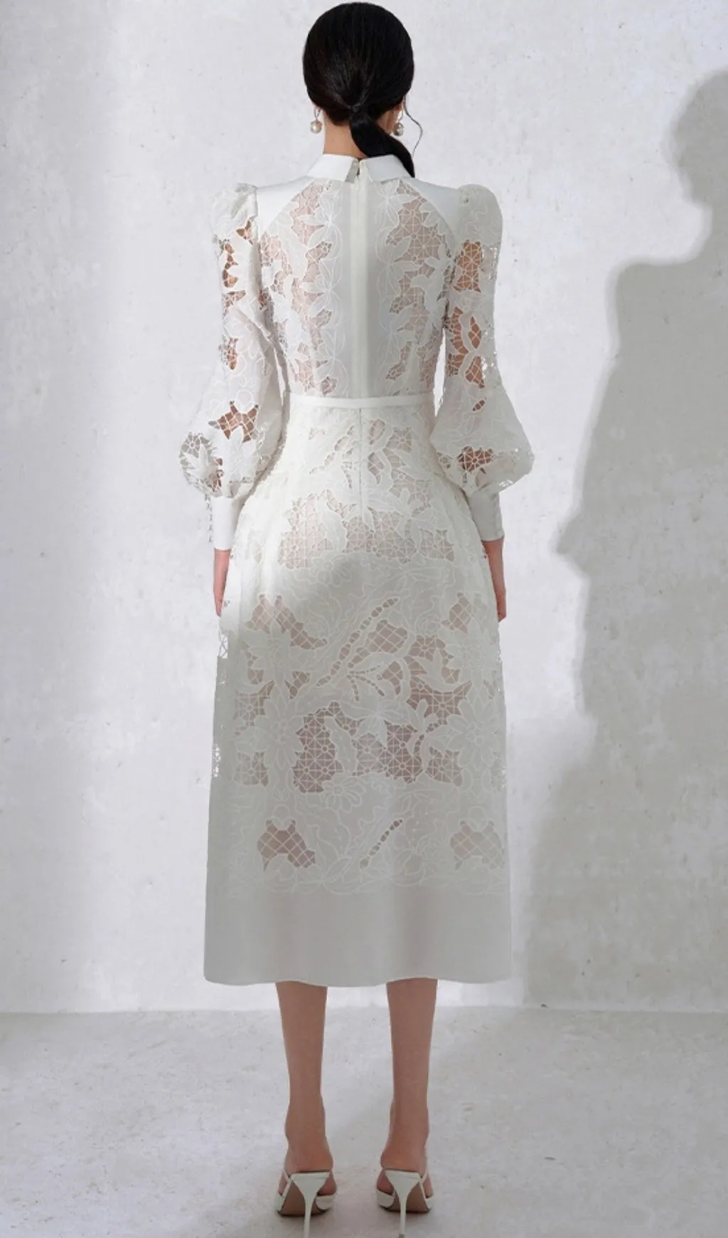 WHITE LACE EMBROIDERED FULL HEM MIDI DRESS Gloria Lanvin