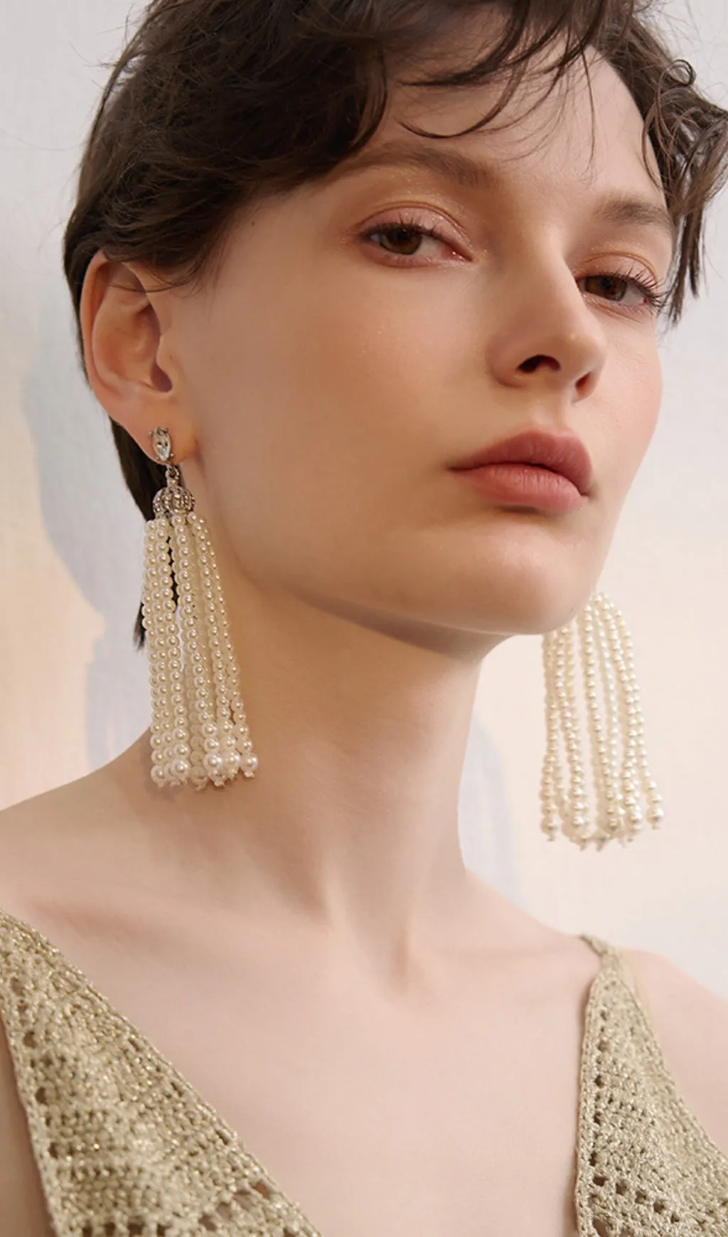 WHITE PEARL TASSEL EARRINGS Gloria Lanvin