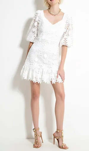 WHITE WATER-SOLUBLE LACE PATCHWORK V-NECK CUTOUT MINI DRESS Gloria Lanvin