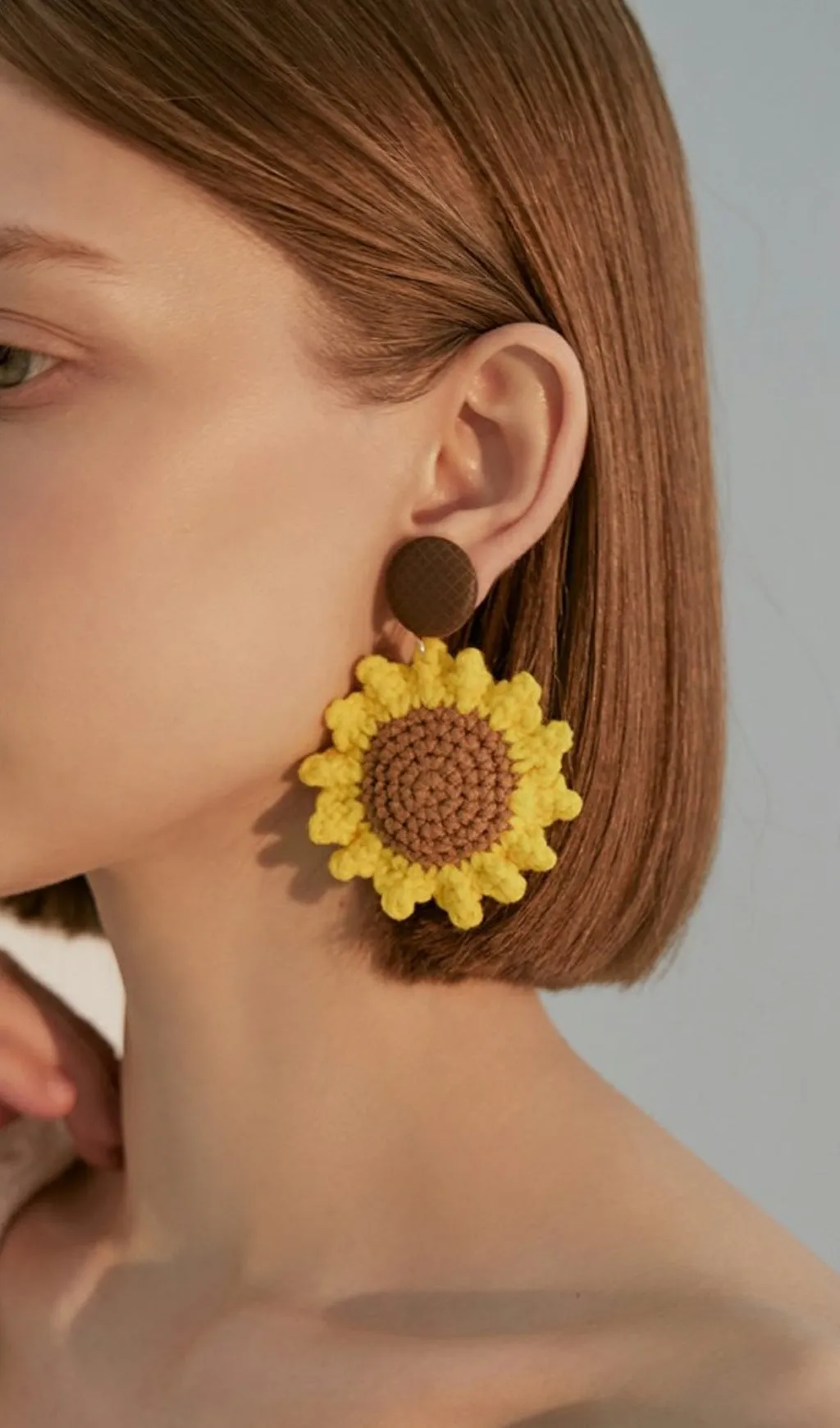 YELLOW BRAIDED FLOWER WOOL EARRINGS Gloria Lanvin