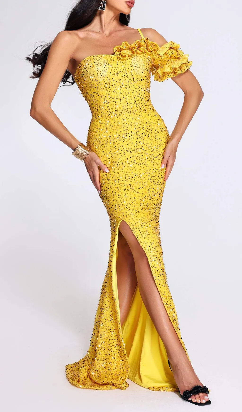 YELLOW ONE SHOULDER SEQUINED SLIT MAXI DRESS Gloria Lanvin